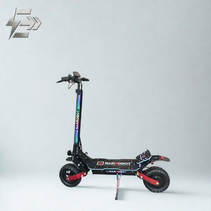 Batterie lithium 48V 18Ah intégrée dans le châssis d'une trottinette Nanrobot pour une grande autonomie.