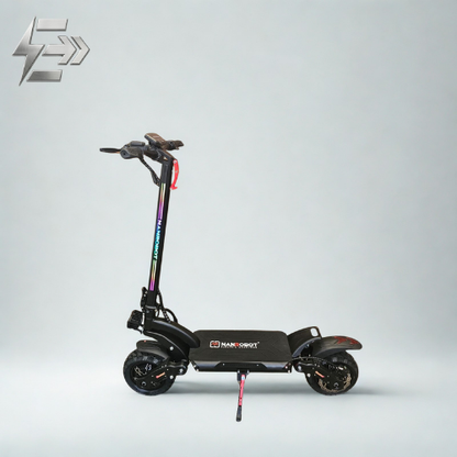 Trottinette électrique Nanrobot LS7 60V avec double moteur puissante et pneus tout-terrain robustes.