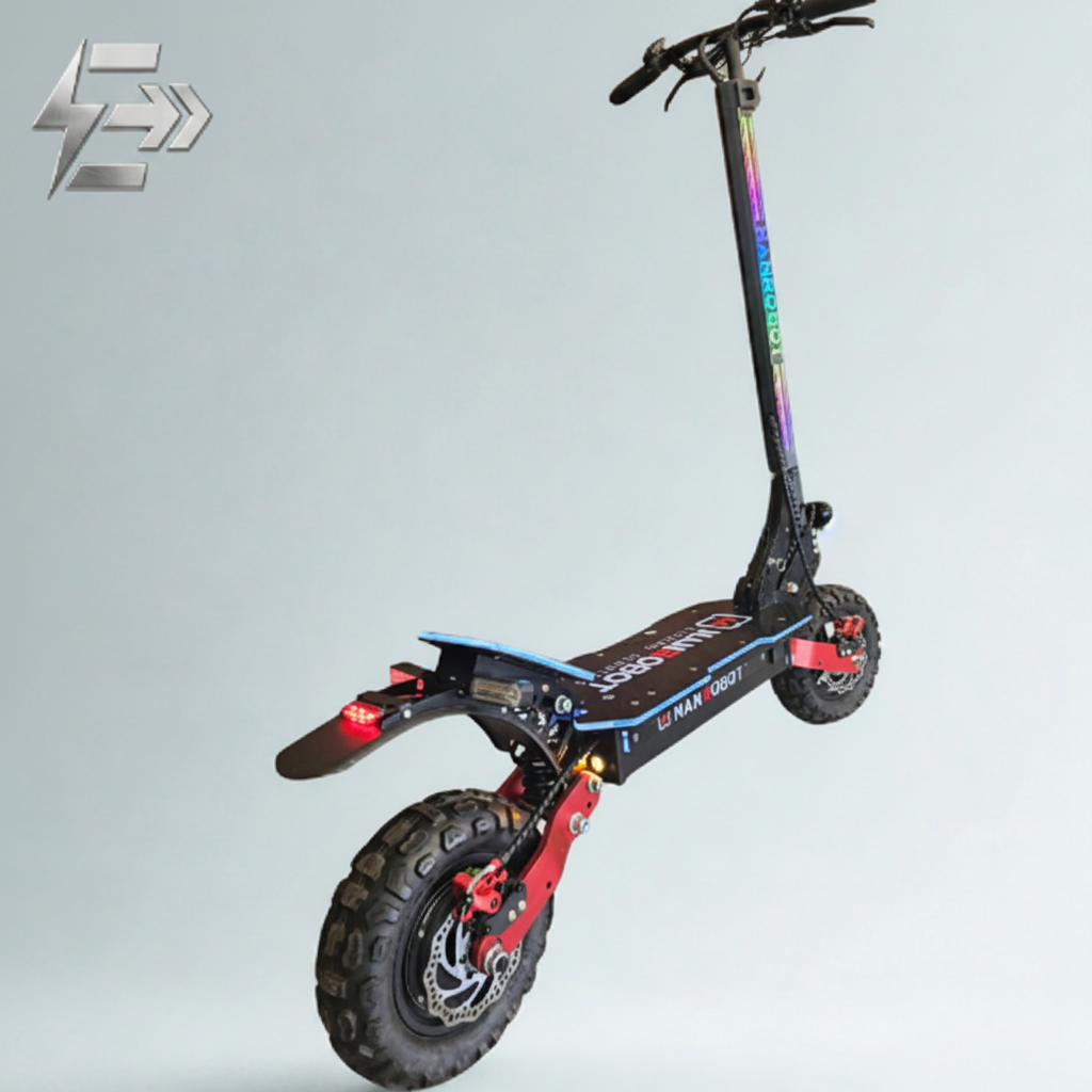 Guidon de trottinette électrique de sport avec poignées ergonomiques et compteur numérique de vitesse.